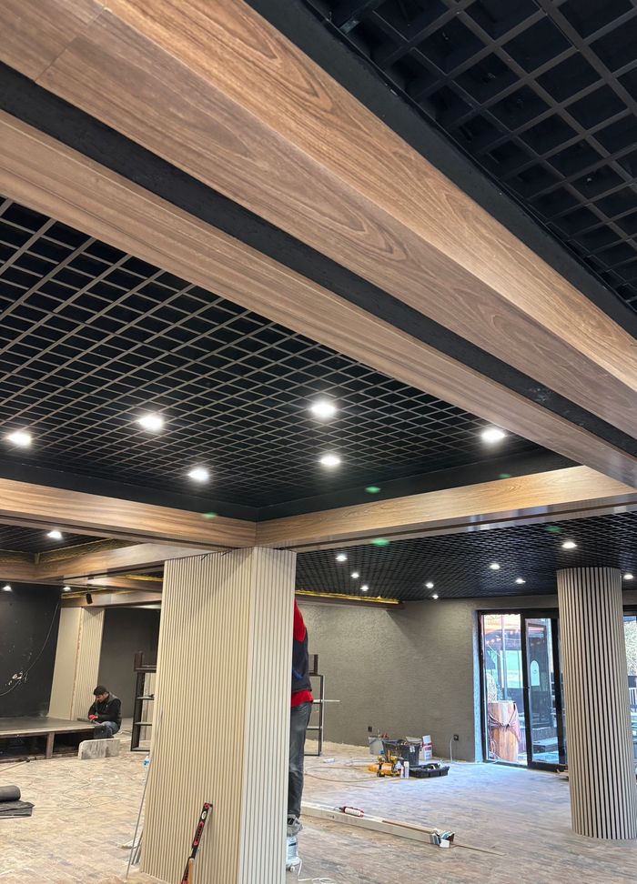 Siyah petek (open cell) tavan uygulaması – Safran Elite